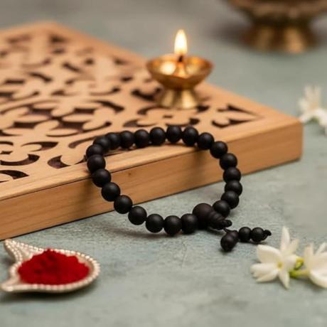 🔮 Karungali Bracelet – Lab Certified | Pure Ebony Wood | 23–26 Beads (6–8 mm)