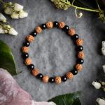 Natural 5 Mukhi Rudraksha Bracelet with Black Onyx 8mm – Unisex | Wealth & Health Attractor | Lab Certified 🔱